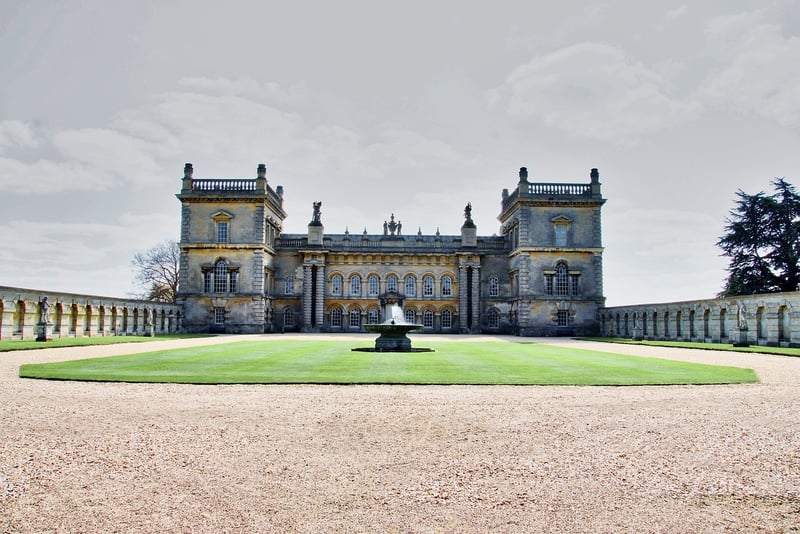 Vintage Mansions